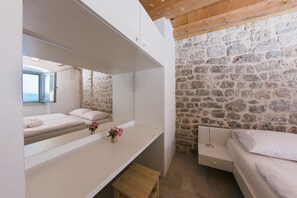 3 Schlafzimmer, Bügeleisen/Bügelbrett, kostenloses WLAN, Bettwäsche