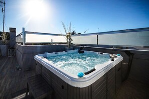Outdoor spabad