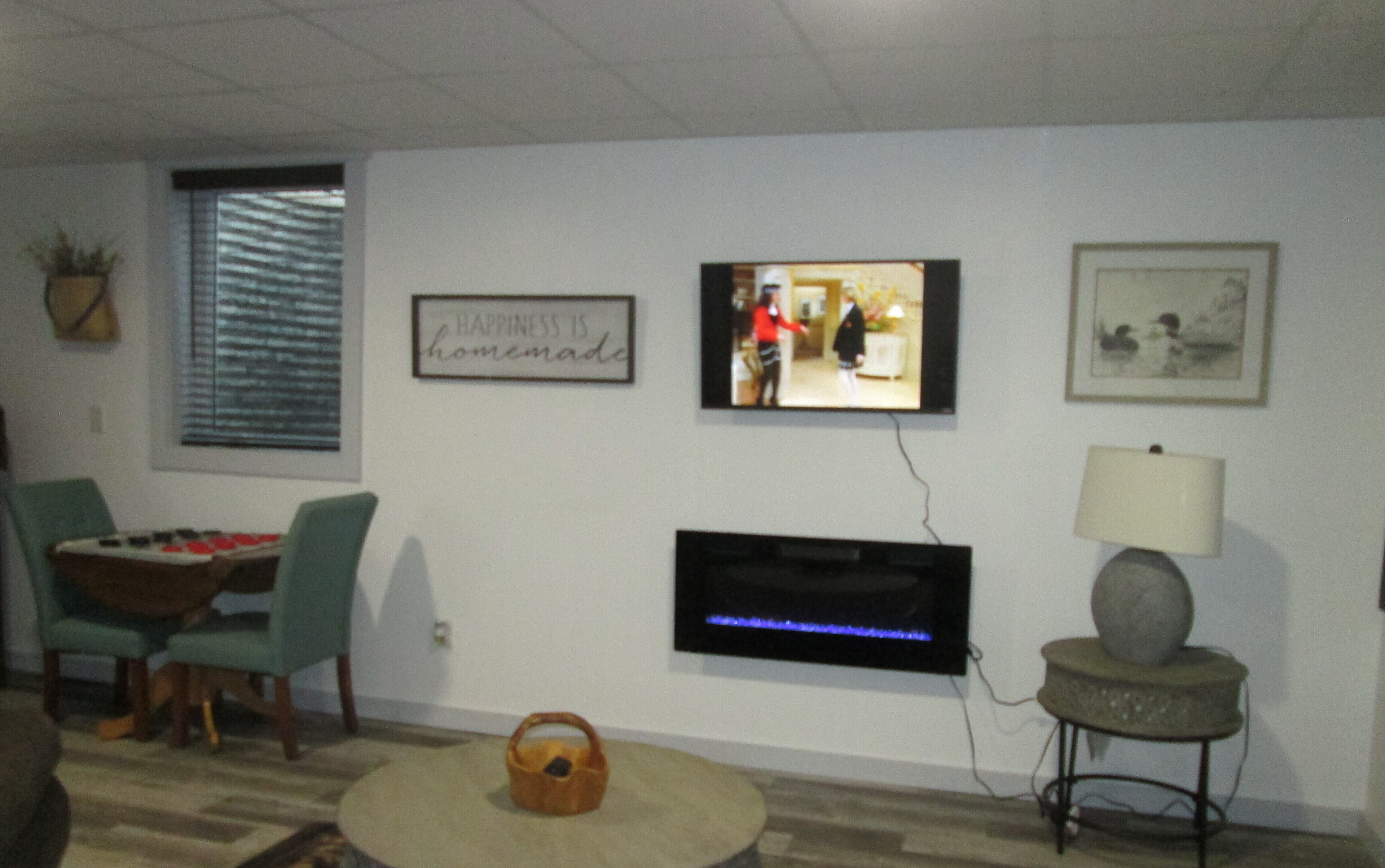 TV connectée, cheminée