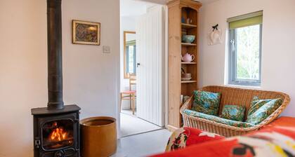 The Potting Shed | Oxfordshire Holiday Let | 1 Bed & Sleeps 2