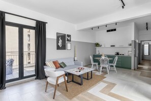 Presidential Suite, Terrace (Acropolis View)