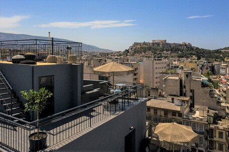 PLAY Theatrou Athens - Image 17