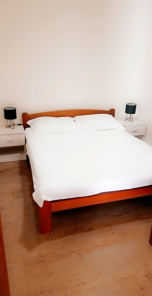 2 Schlafzimmer, Reisekinderbett, WLAN