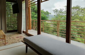 Comfort Cabin