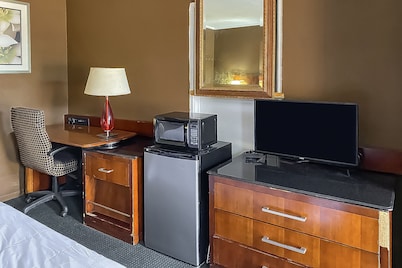 Hotel O Tallassee Hwy 14