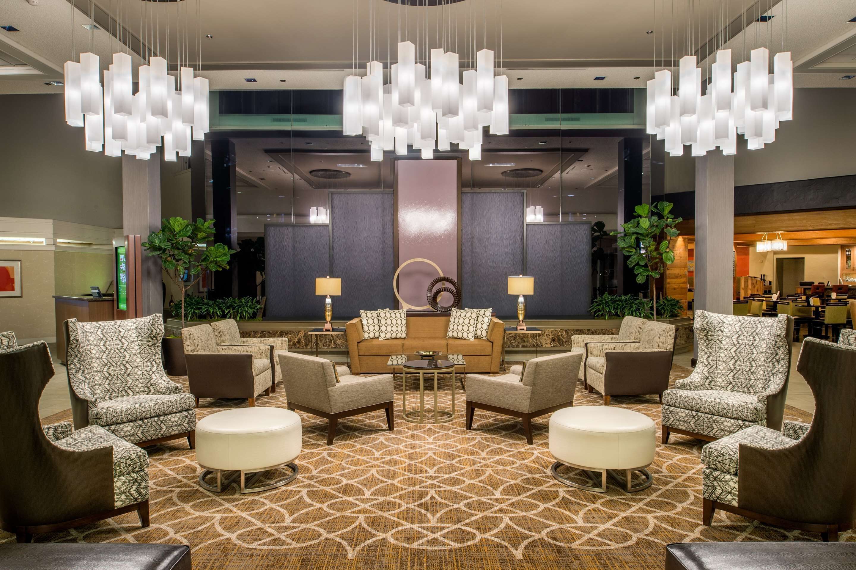 2 Connecting Suites at a 4? Hotel
