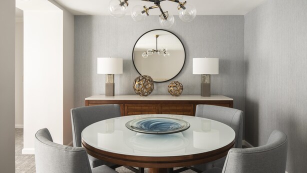 Unclassified image, 1 of 37, button - 2 Connecting Suites at a 4.5⭐️ Hotel (Orlando)