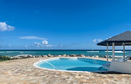 Exterior. OceanBlue