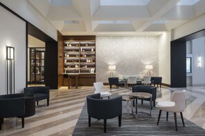 Interior - 2 Connecting Suites at a 4.5⭐️ Hotel (Orlando)