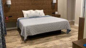 Iron/ironing board, WiFi (free), bed sheets