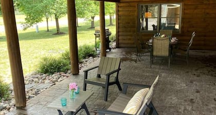 Alpine Lodge-Rome Away From Home-5min Sand Valley