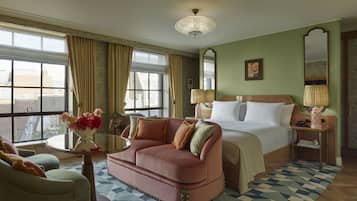 Suite (Broadwick) | Frette Italian sheets, premium bedding, down comforters, pillowtop beds