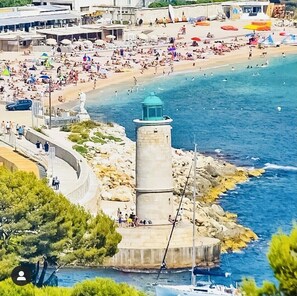 Beach nearby, sun loungers