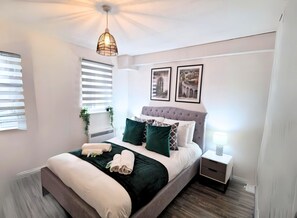 Apartment, Ensuite (Flat11-104 Tib Street) | 1 bedroom - Manchester Apartments by Bevolve - City Centre (Manchester)