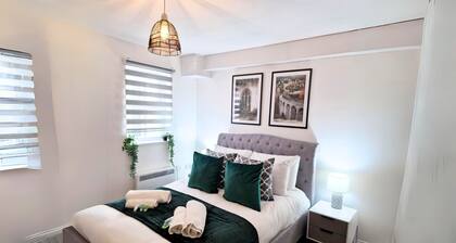 Manchester Apartments by Bevolve - City Centre