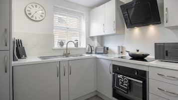 Apartamento de lujo, baño privado (Penleys) | Cocina compartida