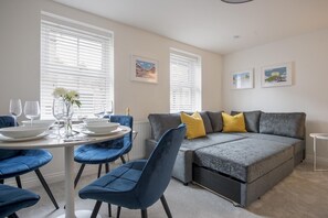 Lounge - Penleys Apartment (York)
