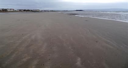 Links Quay 42 - a house that sleeps 4 guests in 2 bedrooms