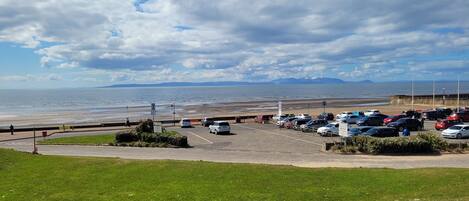 Self-parking (surcharge)