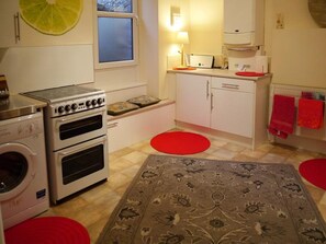 Fridge, microwave, ice maker