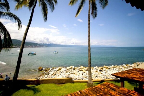 Beach nearby, sun loungers