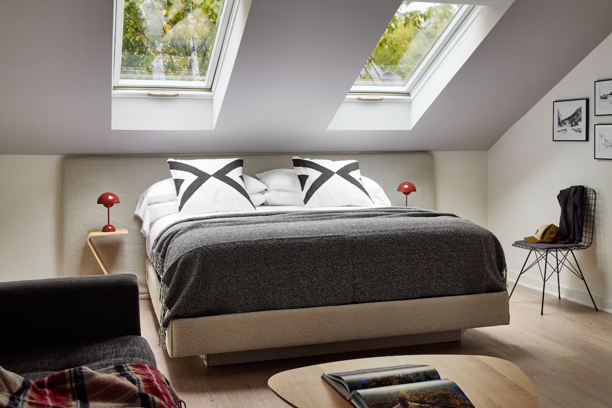 King Suite | 1 bedroom, pillowtop beds, individually decorated, desk