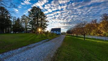 Enceinte de lâhĂ©bergement