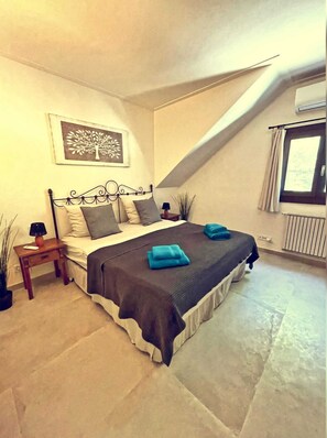 5 Schlafzimmer, kostenloses WLAN, Bettwäsche