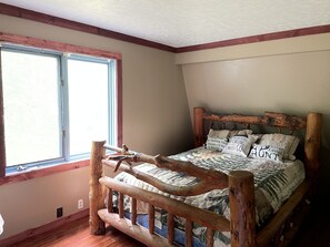 6 bedrooms, free WiFi, bed sheets