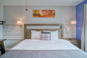 2 bedrooms, desk, iron/ironing board, free WiFi - The View Tub- hot tub, free parking, view, king bed, AC, 2BR, sleeps 6 (Harvie Heights)