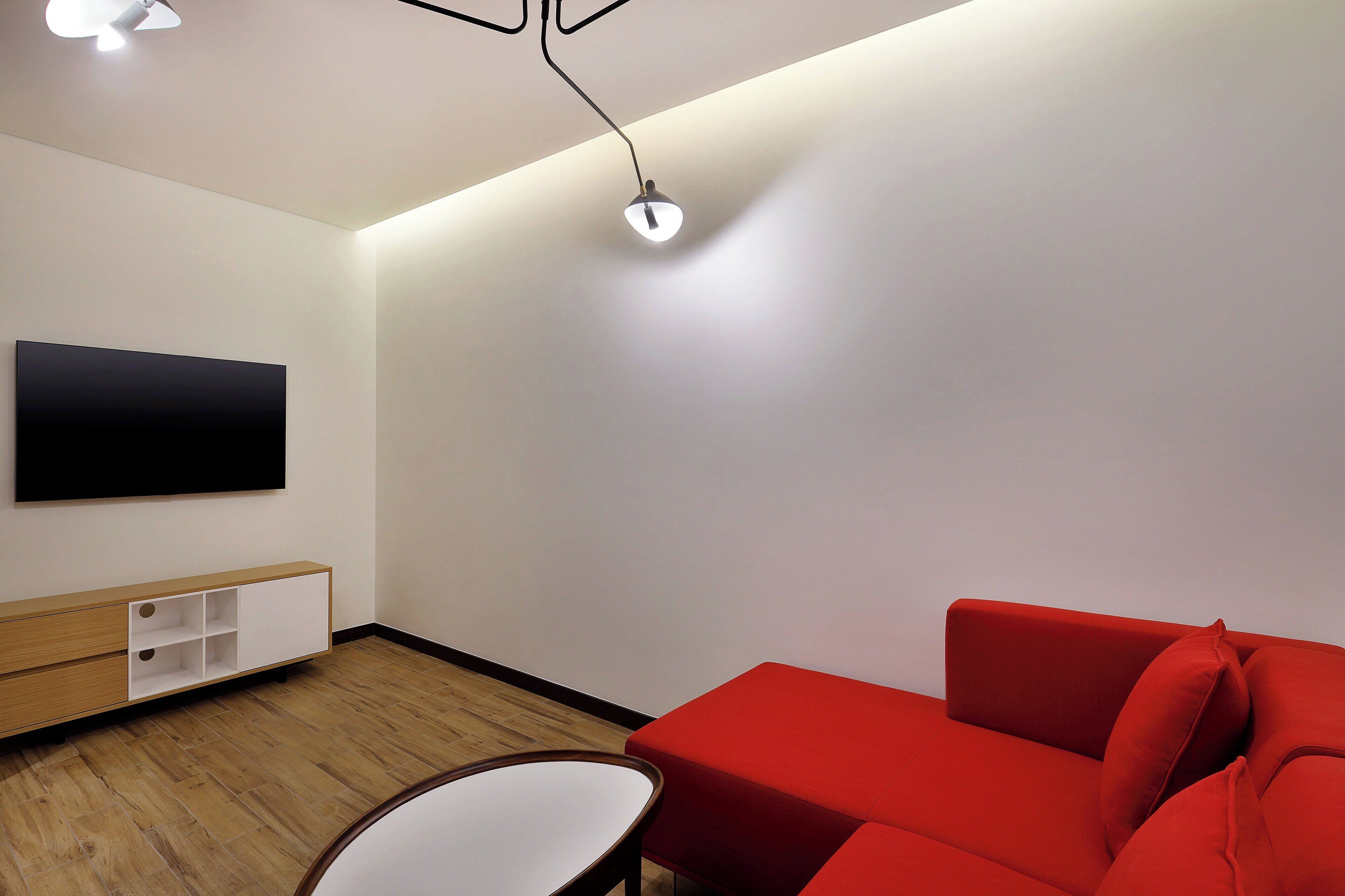 53-inch flat-screen tv with satellite channels, tv, ipod dock