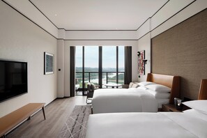 Club Room, 2 Double Beds, Smoking, Lake View (Club Premier, Balcony) | Minibar, soundproofing, free WiFi, bed sheets - Sheraton Mianyang (Mianyang)