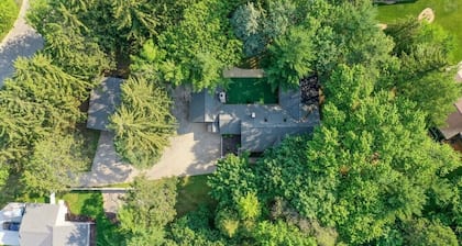 Pine Terrace/Hot Tub/Entertainment Garage/6bdrm