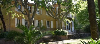 Mas 19e au Cap Brun 6 ch parc piscine calme absolu 10 min de la mer