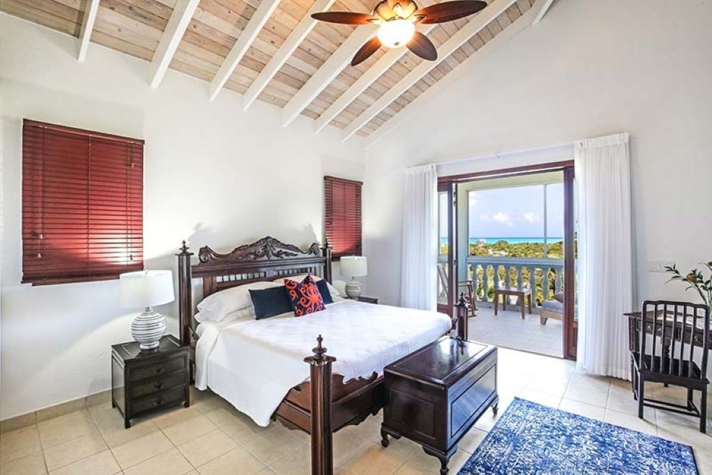 3 bedrooms, iron/ironing board, travel cot, free WiFi