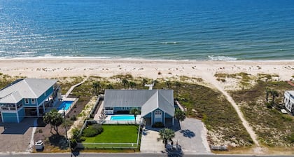 7 Bedroom - Gulf Front W/ Private Pool - 4 Kings, 9 Twins, 1 pull out