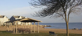 Cozy Home Right on Cosey Beach