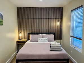 1 bedroom, desk, iron/ironing board, WiFi