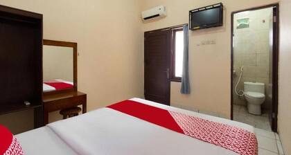 OYO 3024 Hotel Kebon Manis