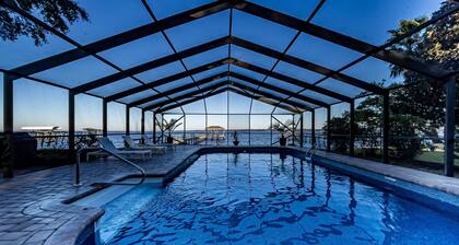 East Bay Hideaway - Sun. Swim. Sunset. Stargaze