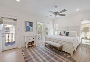 5 slaapkamers, een strijkplank/strijkijzer, gratis wifi, beddengoed