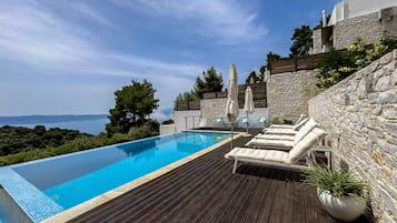 Udendørs pool
