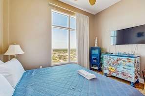 2 bedrooms, iron/ironing board, Internet, bed sheets