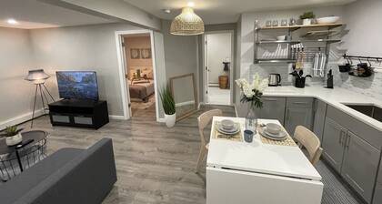 Modern long island guest suite