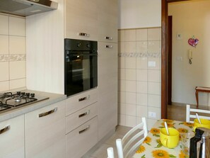 Oven, toaster, highchair