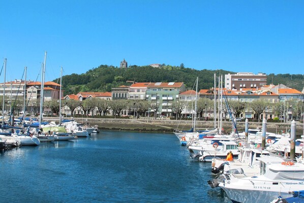 Marina