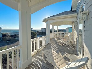 Property grounds - 5 bedrooms, 4 bathrooms,  2nd Row Home w/ Heated Pool! (Supply)
