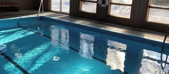 Blue Knob Condo - 2/Queen Bedrooms, 2/Full Baths, Indoor Pool, Wet Bar & WiFi