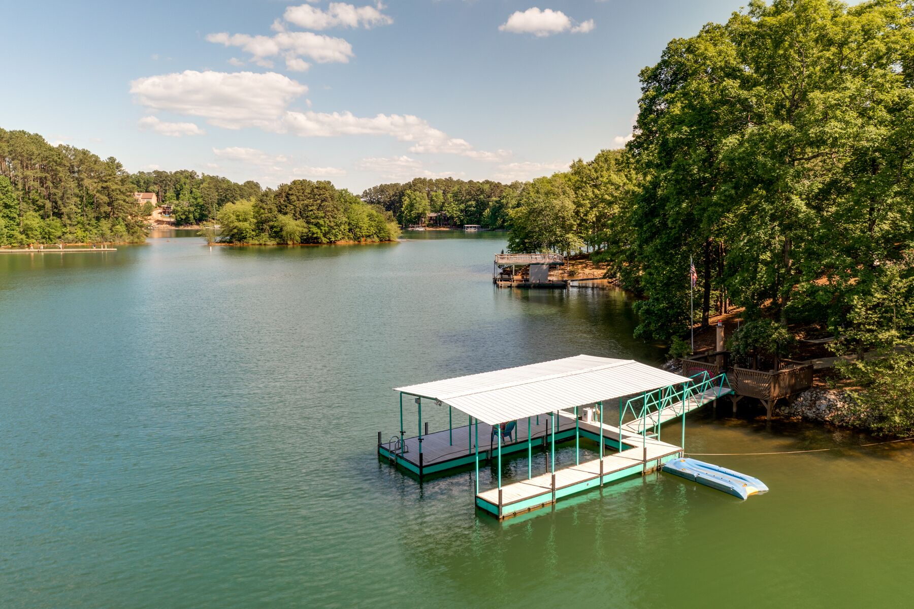 Private Peninsula on Lake Keowee. in Anderson, United States