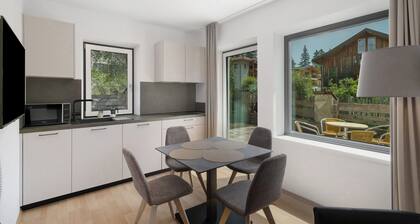 Apartment "Hofer Maria" with Mountain View, Wi-Fi, Terrace and Garden